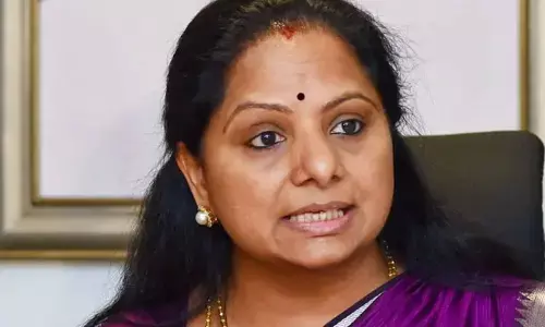 దయచేసి ఆ నిర్ణయం వెనక్కి తీసుకునేలా చేయండి.. సోనియా గాంధీకి MLC కవిత లేఖ