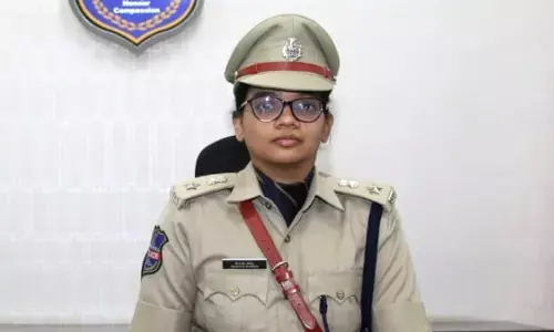 నిబంధనలు పాటిస్తూ నూతన సంవత్సర వేడుకలు జరుపుకోవాలి