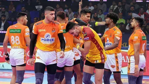 తెలుగు టైటాన్స్ ఖాతాలో మరో ఓటమి తెలుగు టైటాన్స్ ఖాతాలో మరో ఓటమి
