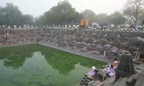 సూర్య నమస్కారాల్లో గుజరాత్ గిన్నీస్ రికార్డు