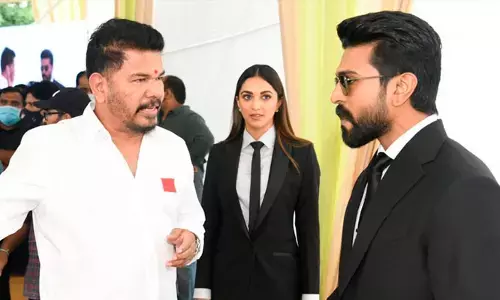 రామ్ చరణ్, శంకర్ మధ్య గొడవ.. గేమ్ చేంజర్  పరిస్థితి ఏంటి?