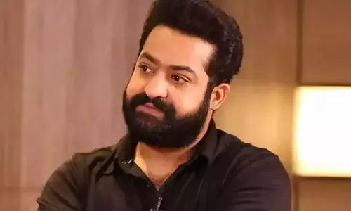 ఆమెతో ముద్దా.. నాకు వద్దు బాబోయ్ అంటూ షూట్ నుంచే పారిపోయిన  Jr. NTR ?