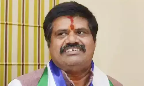 ఎమ్మెల్యే అవంతి శ్రీనివాస్‌కు షాకిచ్చిన మహిళలు.. ఎందుకొచ్చావంటూ నిలదీత