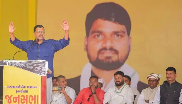 జైలులో ఉన్న ఆప్ ఎమ్మెల్యేకు లోక్సభ టికెట్ : కేజ్రీవాల్ జైలులో ఉన్న ఆప్ ఎమ్మెల్యేకు లోక్సభ టికెట్ : కేజ్రీవాల్