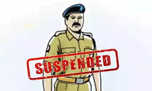 బాధితుడి నుంచి లంచం డిమాండ్.. తెలకపల్లి ఎస్సైపై సస్పెన్షన్ వేటు