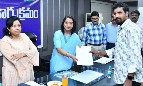 జీహెచ్ఎంసీలో మళ్లీ ప్రజావాణి ప్రారంభం.. జోన్ల వారీగా ఫిర్యాదుల స్వీకరణ