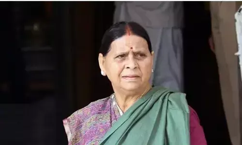 లాలూ కుటుంబానికి మరో షాక్: ఉద్యోగాల స్కాం కేసులో రబ్రీదేవి, కుమార్తెలపై ఈడీ చార్జ్‌షీట్