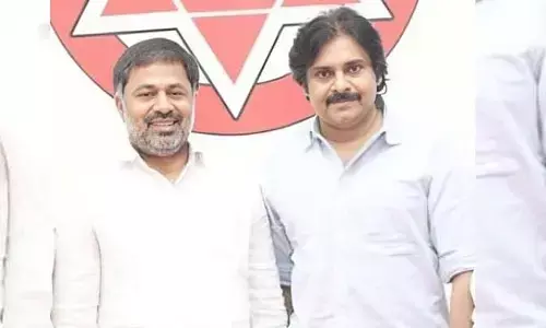 పవన్​ను కలిసిన డాక్టర్ ఏలూరి.. ఎందుకంటే....!