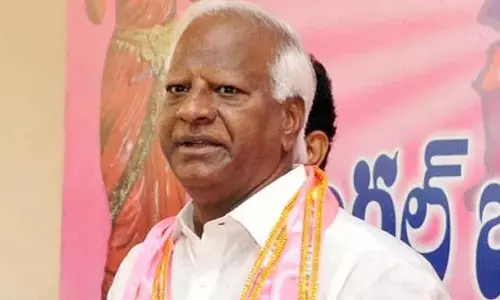 దళితులతో కాంగ్రెస్ రాజకీయ చెలగాటం.. ఎమ్మెల్యే కడియం శ్రీహరి