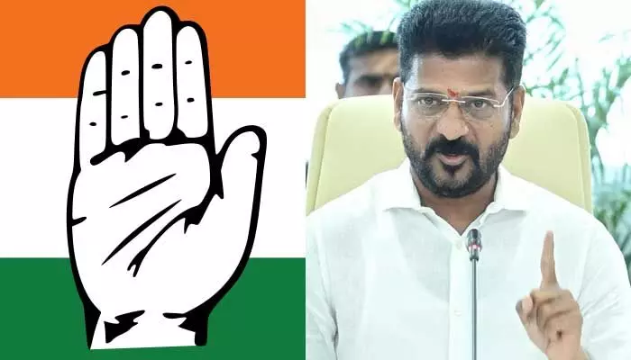 కాంగ్రెస్ ‘వ్యూహం’ రేపు గాంధీభవన్లో కీలక భేటి కాంగ్రెస్ ‘వ్యూహం’ రేపు గాంధీభవన్లో కీలక భేటి
