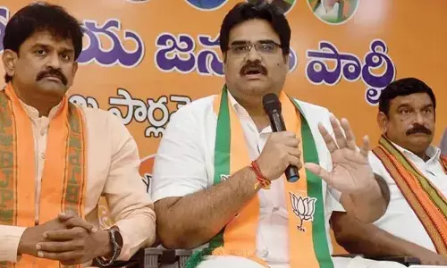 ప్రభుత్వ వైఫల్యంతోనే అభివృద్ధిలో ఆంధ్రా ఆమడదూరం : బీజేపీ అధికార ప్రతినిధి లంకా దినకర్