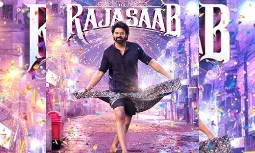 Rajasab : పండగ వాతావరణాన్ని తలపిస్తున్న ప్రభాస్ ఫస్ట్ లుక్..