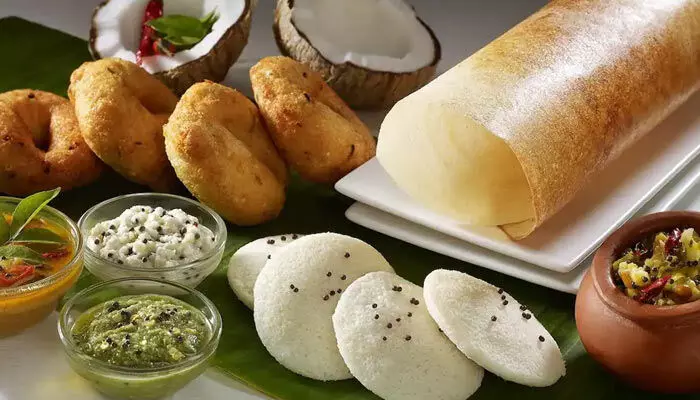 ఉదయం 8 గంటలకు టిఫిన్ చేయడం లేదా.. అయితే ఏం జరుగుతుందో తెలిస్తే షాక్ అవుతారు! ఉదయం 8 గంటలకు టిఫిన్ చేయడం లేదా.. అయితే ఏం జరుగుతుందో తెలిస్తే షాక్ అవుతారు!