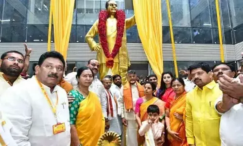 సంపద సృష్టించి అది పేదలు అనుభవించేలా చేయటమే పేదరిక నిర్మూలన..చంద్రబాబు