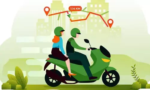 చిన్న చిన్న సంపాదనలు... చదువుకి సోపానాలు