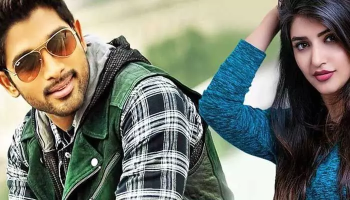 అల్లు అర్జున్కు మైండ్ బ్లోయింగ్ షాకిచ్చిన శ్రీలీల.. మండిపడుతున్న ఫ్యాన్స్! అల్లు అర్జున్కు మైండ్ బ్లోయింగ్ షాకిచ్చిన శ్రీలీల.. మండిపడుతున్న ఫ్యాన్స్!
