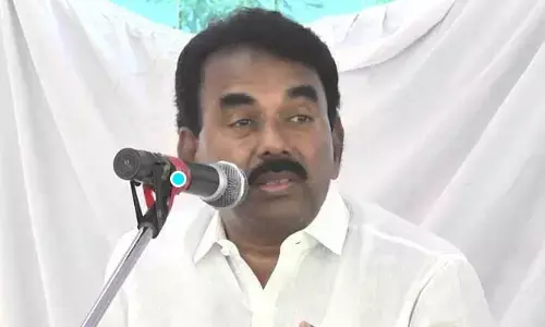 కేసీఆర్‌ను కించపరచలేదు.. కించపరచను కూడా.. రాష్ట్ర మంత్రి షాకింగ్ కామెంట్స్