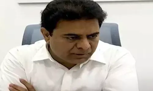 కేటీఆర్ కే బూమరాంగ్.. ఆ శునకాన్ని తరిమేశారని కౌంటర్ ట్వీట్లతో నెటిజన్ల ఫైర్