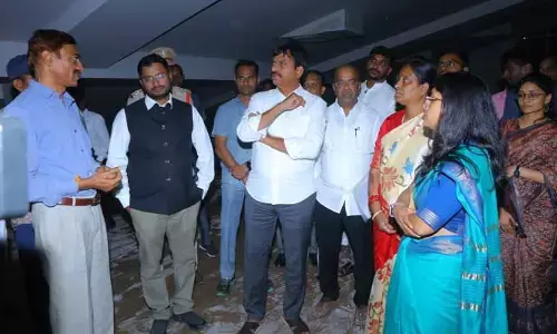 కాళోజీ క‌ళా క్షేత్రాన్ని త్వ‌ర‌గా పూర్తి చేయాలి : మంత్రి పొంగులేటి