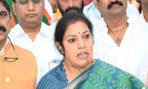 కేంద్ర ప్రభుత్వ పథకాలను వైసీపీ హైజాక్ చేసింది..దగ్గుబాటి పురంధేశ్వరి