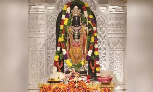 అయోధ్యలో కొలువుదీరిన బాల రాముడు.. ఆభరణాల సీక్రెట్ రివీల్
