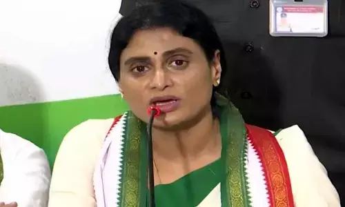 వైఎస్ఆర్ జపం పని చేస్తుందా.. షర్మిల దూకుడు ఎవరికి ప్రయోజనం