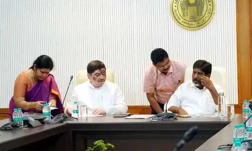 బడ్జెట్ ప్రతిపాదనలపై మంత్రులు భట్టి, పొన్నం సమీక్ష