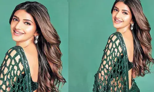 మీ చీరకు చిల్లులున్నాయా.. ఇదేనండి తాజా ట్రెండ్!