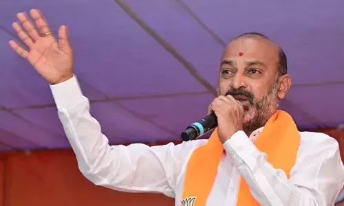 ఈ సారి వారిని ఊచకోత కోయాల్సిందే.. బండి సంజయ్ సంచలన పిలుపు