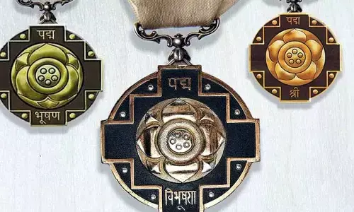 పద్మ అవార్డులు ప్రకటించిన కేంద్రం.. తెలంగాణలో ఇద్దరికి పద్మశ్రీ