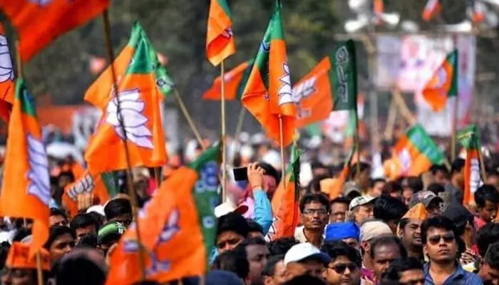 బిహార్కు నడ్డా, బెంగాల్కు అమిత్ మాలవీయ: పలు రాష్ట్రాలకు బీజేపీ ఇన్చార్జ్ల నియామకం బిహార్కు నడ్డా, బెంగాల్కు అమిత్ మాలవీయ: పలు రాష్ట్రాలకు బీజేపీ ఇన్చార్జ్ల నియామకం