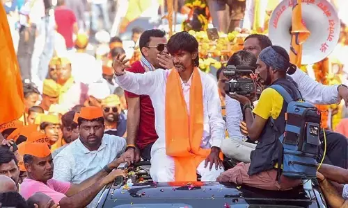 దిగొచ్చిన మహారాష్ట్ర సర్కార్: వారి డిమాండ్లకు ఓకే