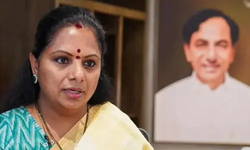 కవిత విషయంలో కేసీఆర్ కు బిగ్ టాస్క్