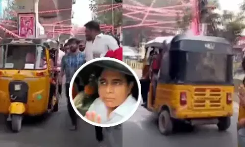 కేటీఆర్ ఆటోలో ప్రయాణించడానికి అసలు కారణం అదేనా.. సోషల్ మీడియాలో ఆసక్తికర చర్చ!