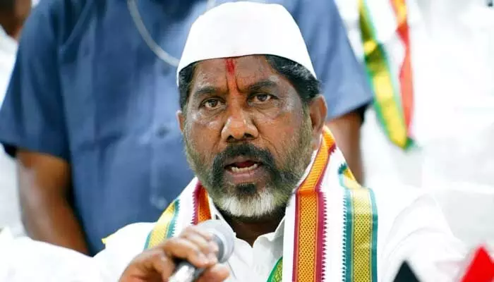 సికింద్రాబాద్లో ఈ సారి ఎగిరేది కాంగ్రెస్ జెండానే: భట్టి సికింద్రాబాద్లో ఈ సారి ఎగిరేది కాంగ్రెస్ జెండానే: భట్టి