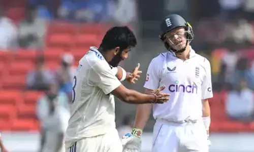 ఆ తప్పు చేసిన బుమ్రా.. మందలించిన ఐసీసీ