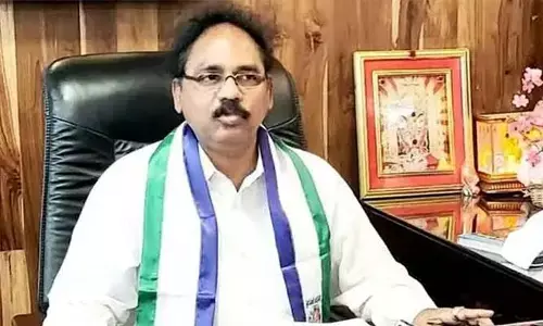 పేదల కోసమే పార్టీ మారా.. అదంతా అవాస్తవం: ఎమ్మెల్యే వాసుపల్లి గణేశ్