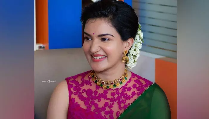 Honey Rose: ఆ స్టార్ హీరో సినిమాలో బంఫర్ ఆఫర్ కొట్టేసిన హనీ రోజ్.. Honey Rose: ఆ స్టార్ హీరో సినిమాలో బంఫర్ ఆఫర్ కొట్టేసిన హనీ రోజ్..