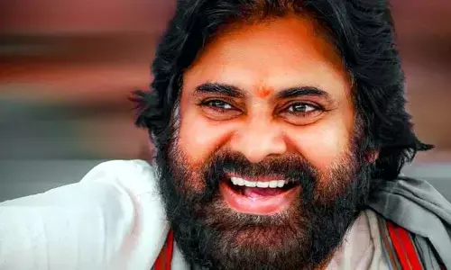 నిజంగా తట్టుకోలేడా.. పవన్ కల్యాణ్ నిజస్వరూపం బయటపెట్టిన తెలంగాణ నేత! (వీడియో)