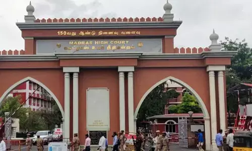 ఆలయం పిక్నిక్ స్పాట్ కాదు: మద్రాస్ హైకోర్టు కీలక వ్యాఖ్యలు