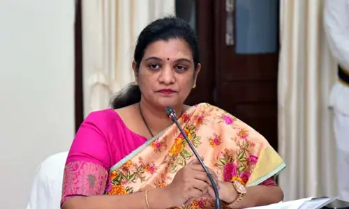 త్వరలో జర్నలిస్టులకు ఇళ్ల స్థలాలు: కలెక్టర్