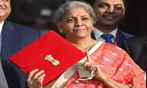 మన్మోహన్, అరుణ్ జైట్లీ రికార్డు బ్రేక్ చేసిన నిర్మలా సీతారామన్