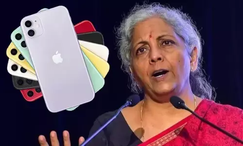 UNION BUDGET-2024: మొబైల్ యూజర్లకు శుభవార్త.. ఫోన్లు, స్పేర్ పార్ట్స్‌పై దిగుమతి సుంకం తగ్గింపు