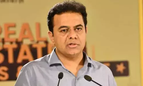 తాజా మాజీ సర్పంచులకు కేటీఆర్ కీలక సందేశం
