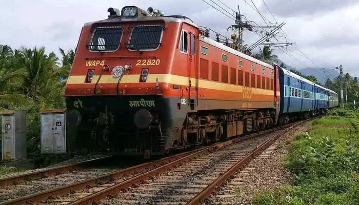 10వ తరగతి పాసైన యువతకు గుడ్ న్యూస్.. రైల్వేలో మరో బంపర్ రిక్రూట్మెంట్.. 10వ తరగతి పాసైన యువతకు గుడ్ న్యూస్.. రైల్వేలో మరో బంపర్ రిక్రూట్మెంట్..