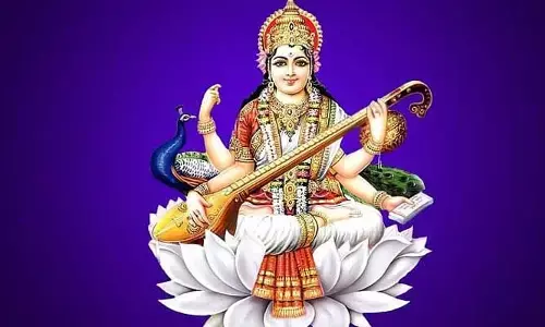 వసంత పంచమి రోజున సరస్వతి దేవి చిత్రపటాన్ని ఏ దిశలో పెట్టాలో తెలుసా..