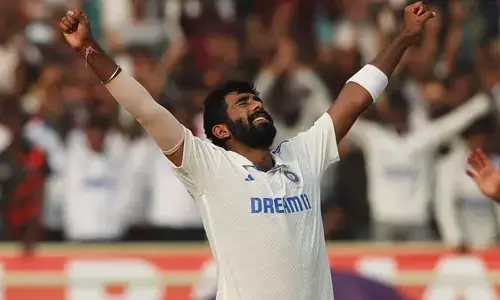 బౌలర్‌గా కీలక మైలురాయిని అందుకున్న బుమ్రా