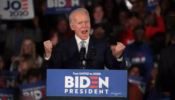 Biden : ‘అధ్యక్ష’ రేసు నుంచి వైదొలగిన బైడెన్.. ఆ ఛాన్స్ కమలా హ్యారిస్కేనా ? Biden : ‘అధ్యక్ష’ రేసు నుంచి వైదొలగిన బైడెన్.. ఆ ఛాన్స్ కమలా హ్యారిస్కేనా ?