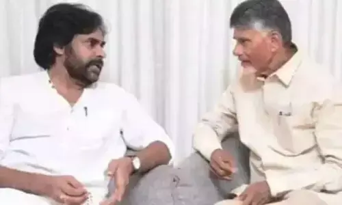 Breaking: ఆయన్ని కలిసేందుకు ఎస్కార్ట్ లేకుండా ఒంటరిగా వెళ్లిన పవన్..