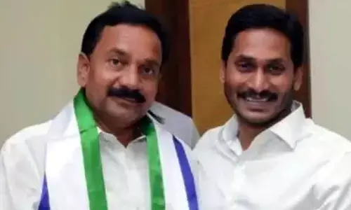 వినుకొండ వైసీపీకి భారీ షాక్.. మాజీ ఎమ్మెల్యే మక్కెన గుడ్ బై